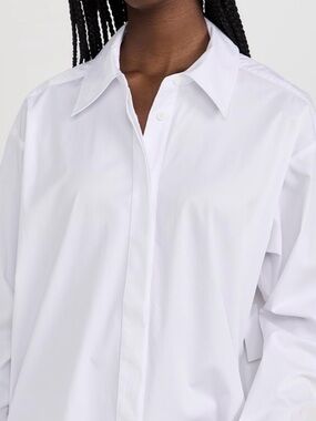 Good American White Collared Button-Up Shirt